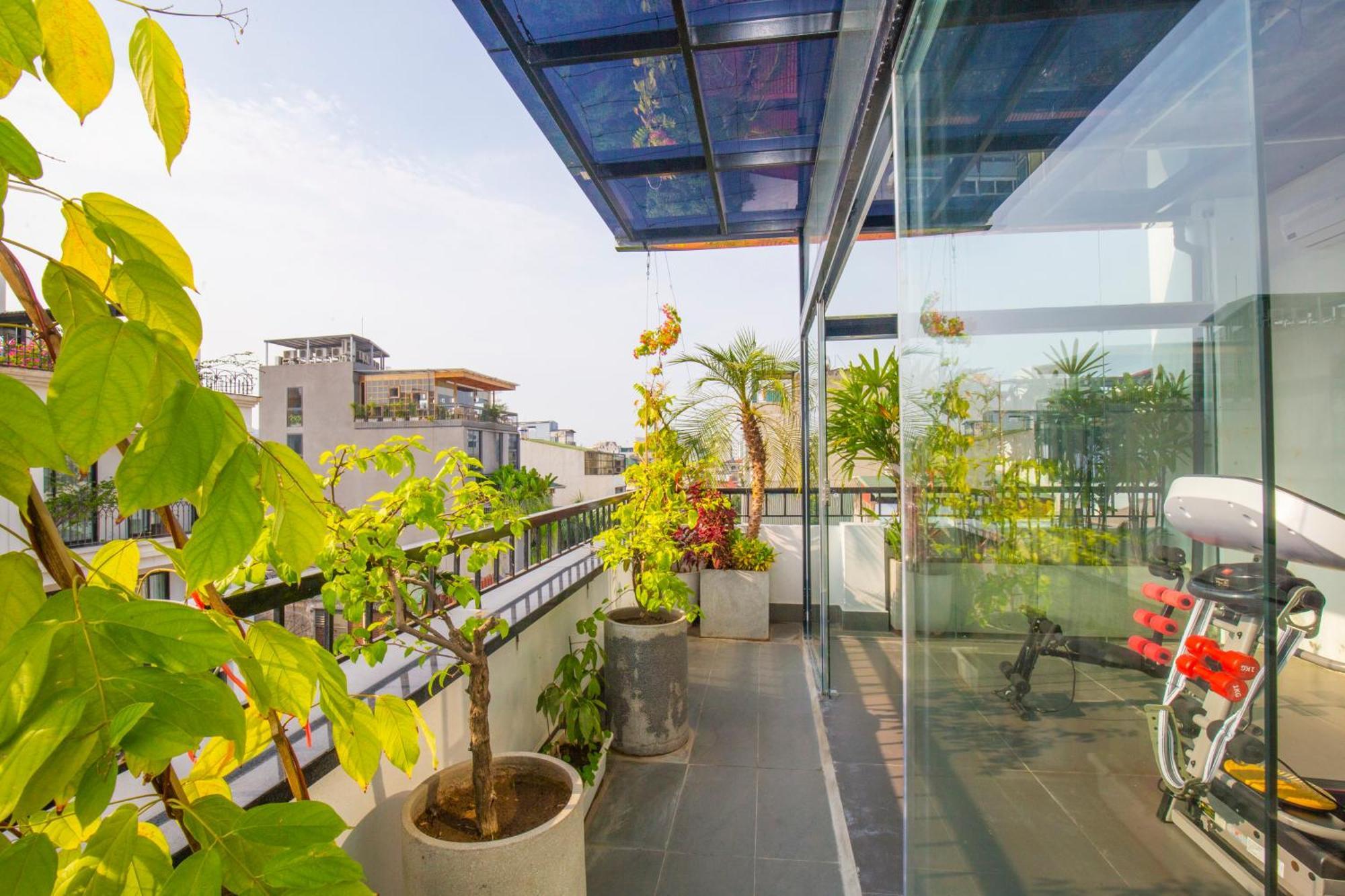 Sumitomo13 - At 81 Linh Lang Street * Hà Nội