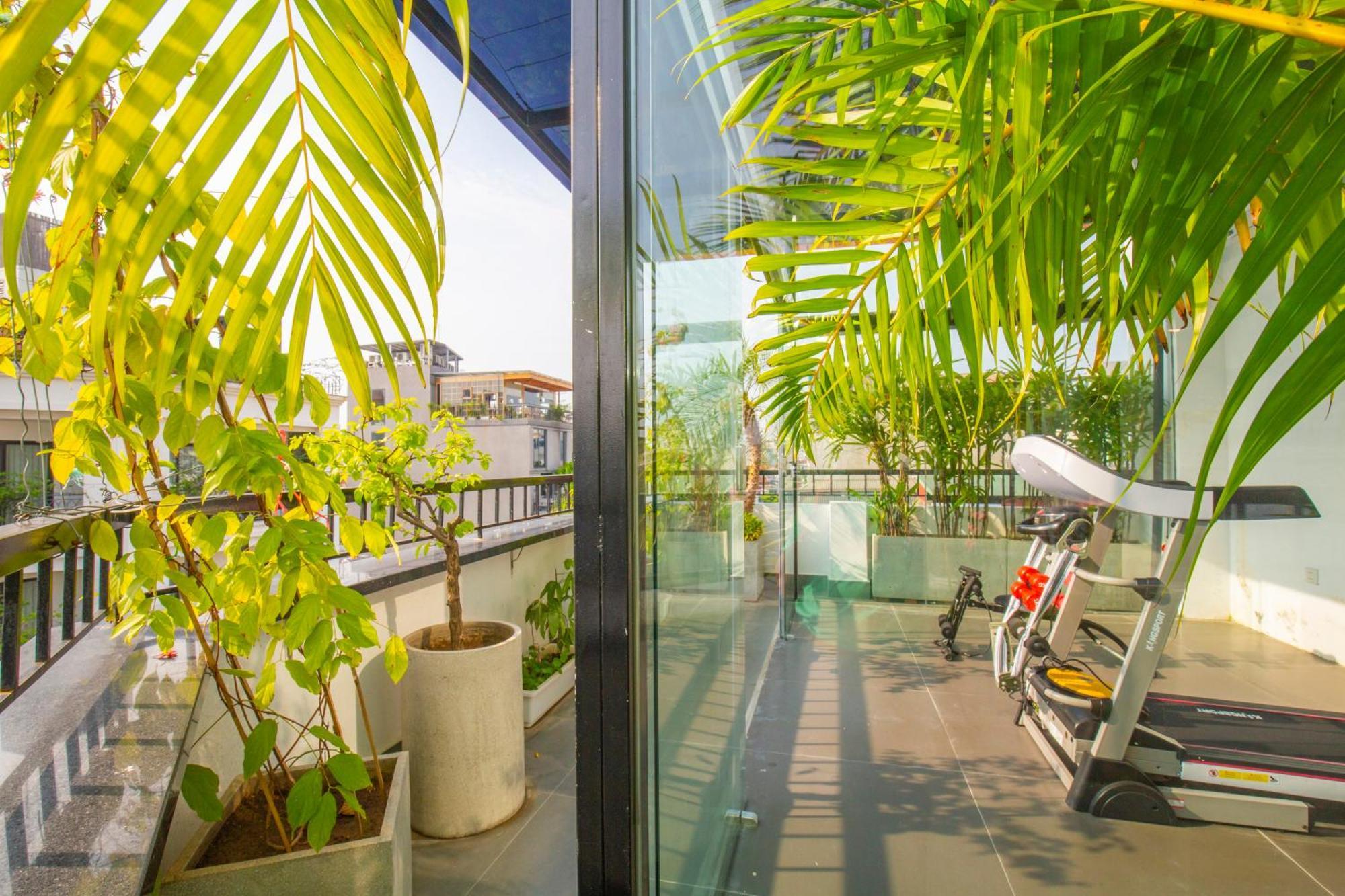 Sumitomo13 - At 81 Linh Lang Street Hà Nội